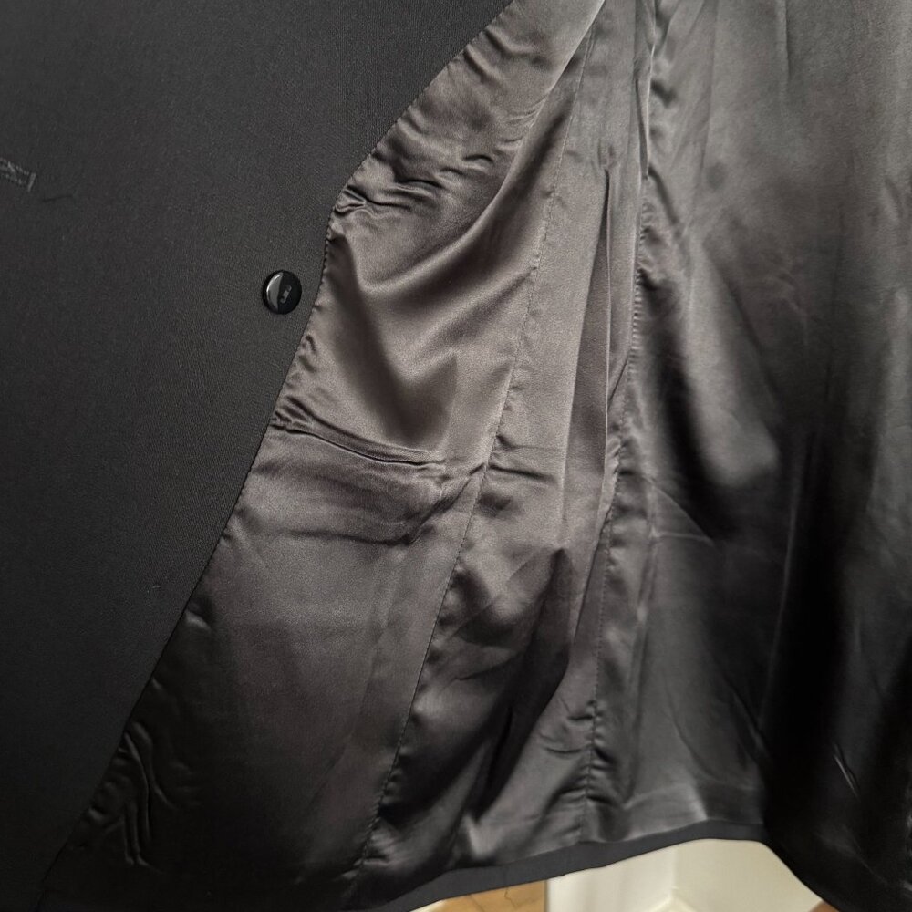 Bardot - Sloane Oversize Double Breasted Blazer in Black - Picture 3 of 8